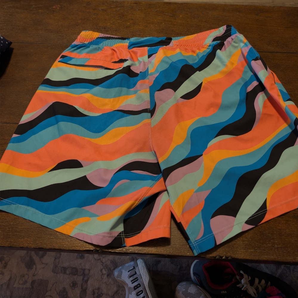 Born Primitive Multicolor Wave Training Shorts - image 2